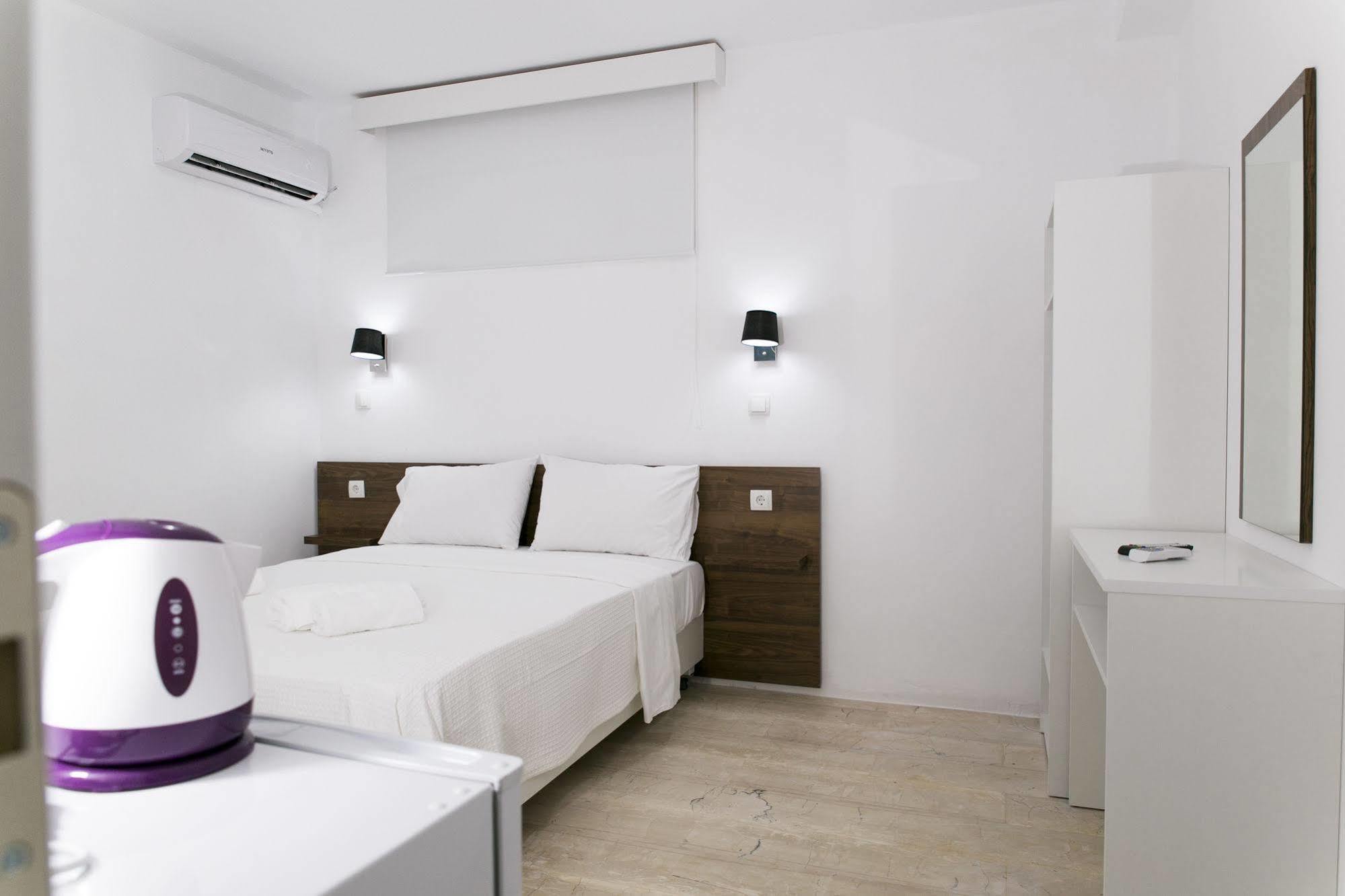 Kissamia Rooms - Next To Night Clubs Kíssamos Eksteriør bilde